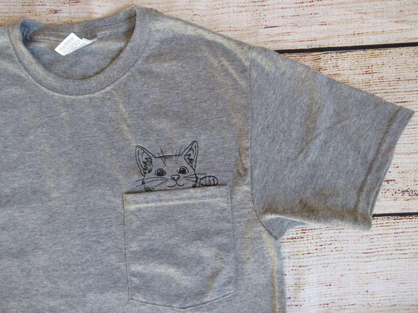 Cat Pocket T-shirt Embroidered